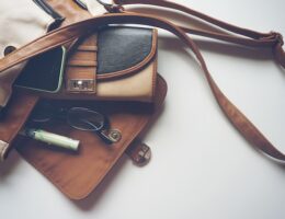 jak wybrać modną torebkę skórzaną